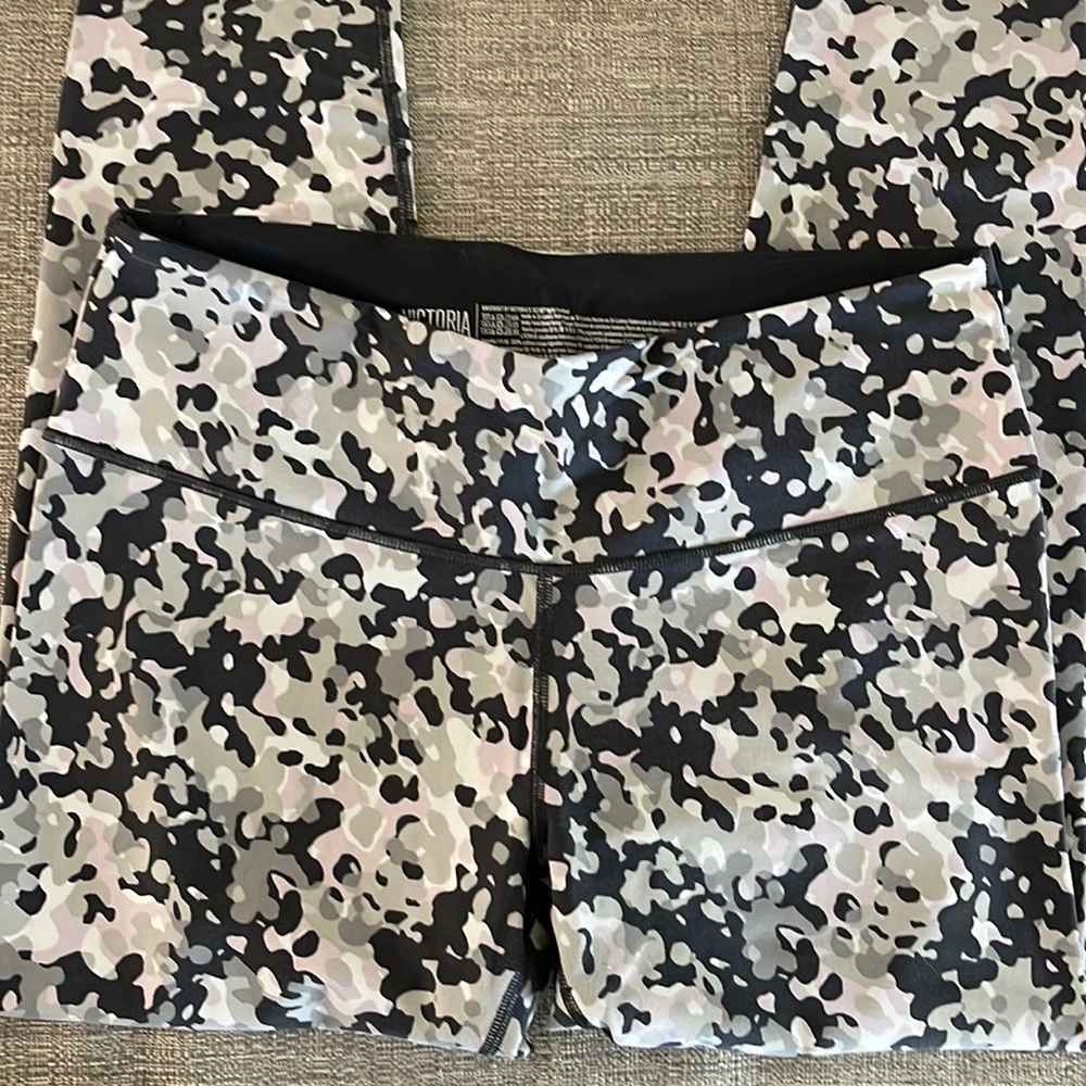 Victoria Secret Sport Workout Leggings Size Large